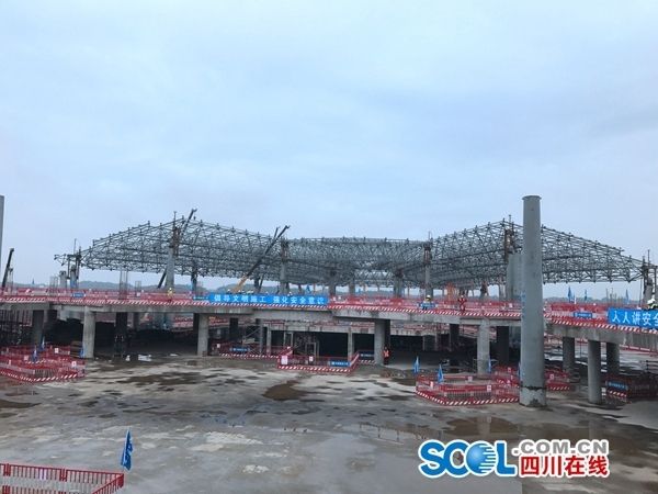 “神鳥”展翅！成都天府機場T1主體結(jié)構(gòu)全面封頂