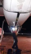 香料航空年僅23歲機(jī)務(wù)被起落架艙門(mén)夾住死亡-紐約國(guó)際快遞