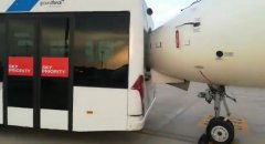 圖集|西班牙機場擺渡車與Air Nostrum飛機相撞-空運訂艙