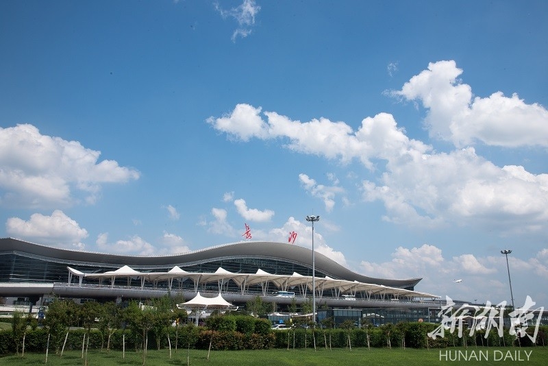 湖南長沙黃花機(jī)場：湖南從這里飛向世界-亞美尼亞的國際快遞