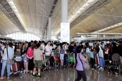 香港交通癱瘓：超170架航班取消 港鐵多線停運(yùn)-上海國際快遞