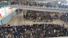 香港機場恢復辦登機手續(xù)，黑衣人揚言“再接機”-以色列的空運