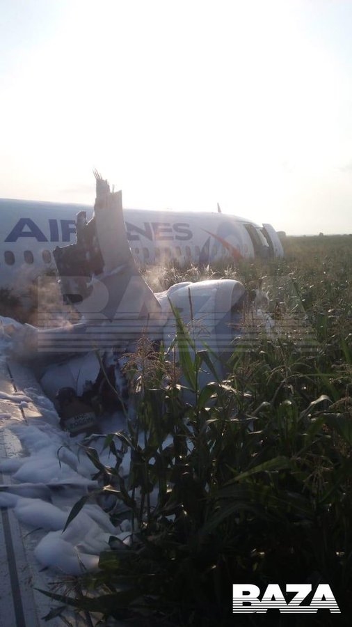 視頻|烏拉爾航空客機雙發(fā)失效成功迫降 10多人受傷-歐洲航運代理