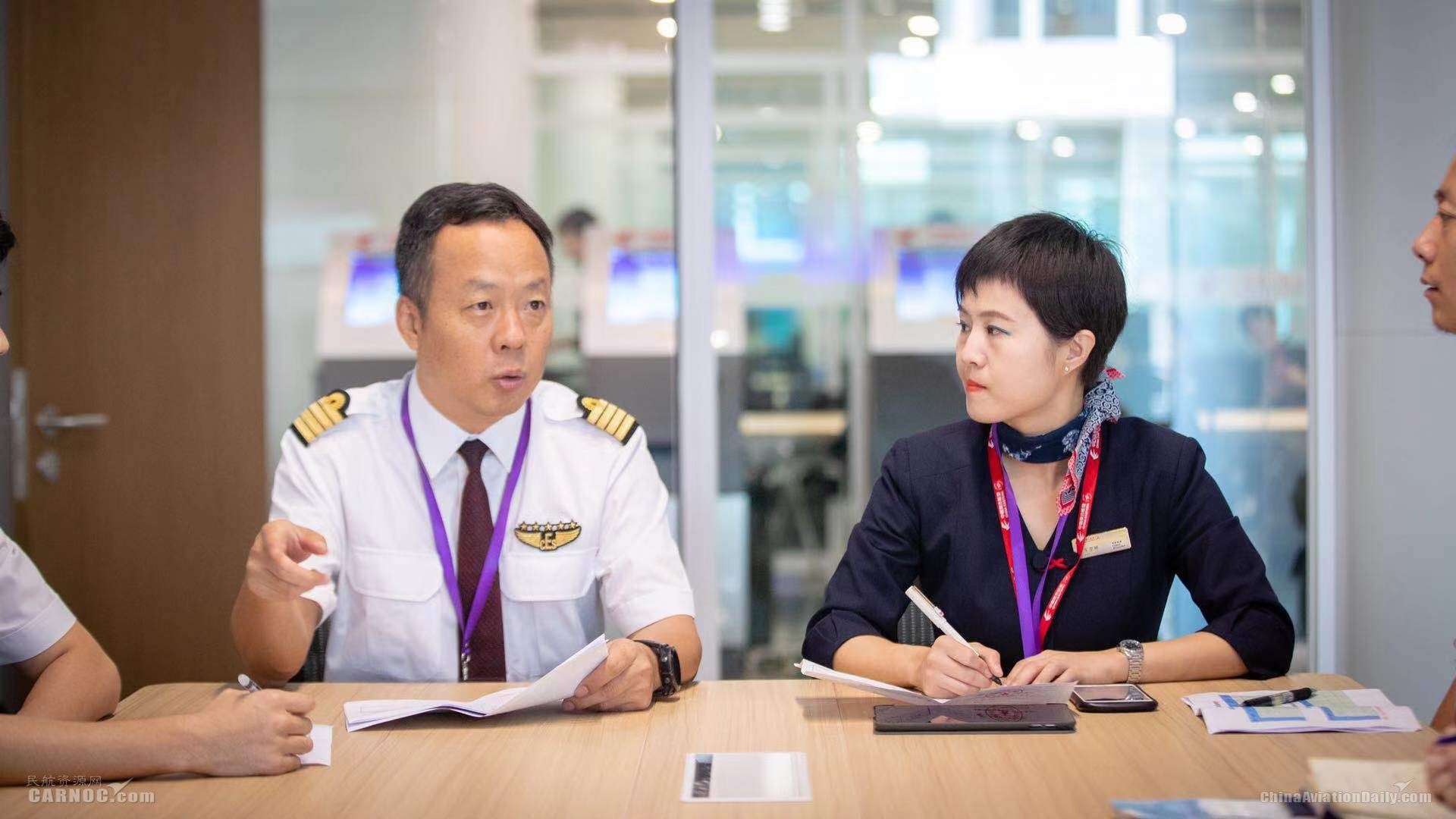 高端值機區(qū)閃耀亮相 東航參加大興機場第三次綜合演練-國際快遞費在線查詢