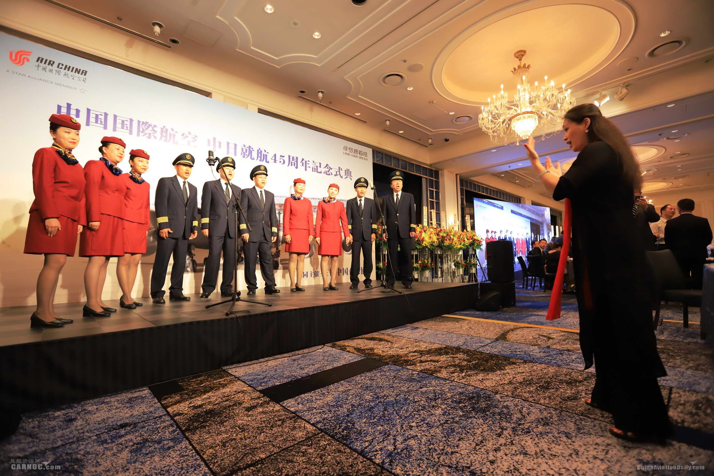 國(guó)航合唱團(tuán)分別用中文、日文演唱中國(guó)民歌和日本影視歌曲 攝影：武明飛