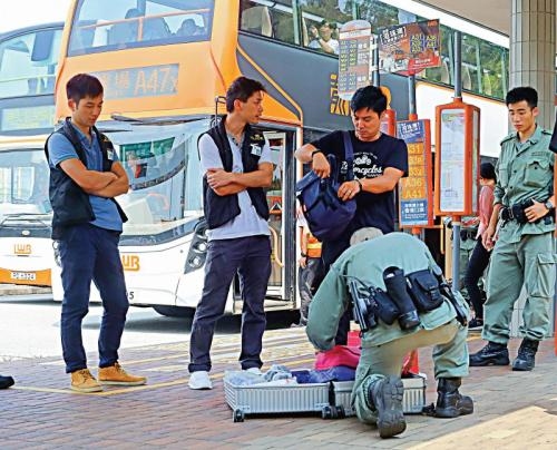 香港警察成功瓦解“和你塞3.0” 截搞事者防癱機(jī)場(chǎng)