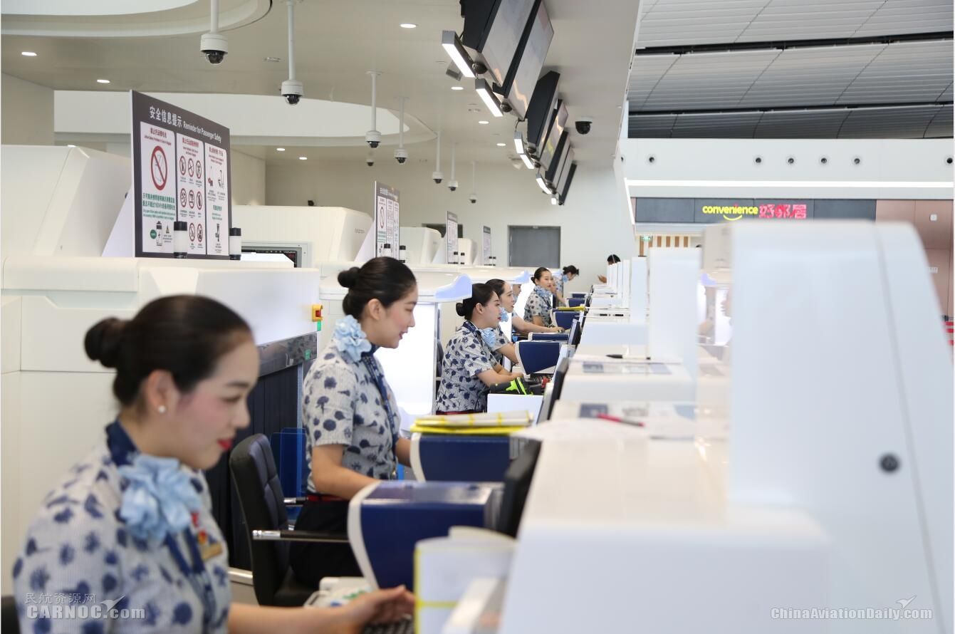 國慶體驗(yàn)新國門 中聯(lián)航近期“獨(dú)飛”大興機(jī)場-中東國際空運(yùn)