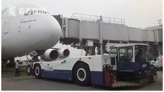 桃園機(jī)場拖車撞壞阿聯(lián)酋航A380 系今年第6起事故