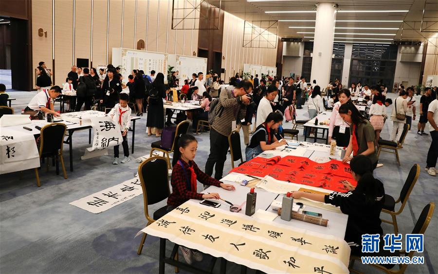 青島西海岸新區(qū)保稅物流中心（B型）通過封關(guān)驗收