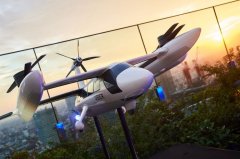 空運價格想乘坐8分鐘的直升機到達機場嗎？Uber來幫你