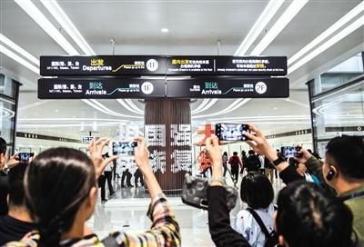 大興機(jī)場成網(wǎng)紅景點(diǎn) 為何“好機(jī)場都越來越不像機(jī)場了”？