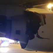 迪拜國際快遞視頻：嚇壞乘客！泰航777客機起飛前傳巨大爆炸聲
