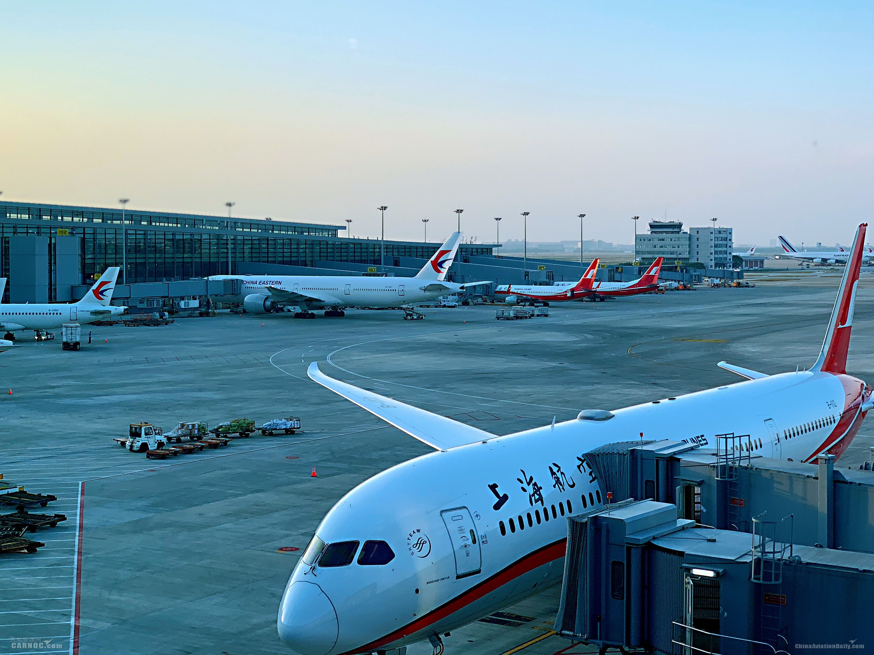 東南亞國(guó)際空運(yùn)-東航2019年冬春季將新開(kāi)78條、加密19條航線(xiàn)