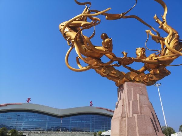 東南亞國(guó)際空運(yùn)-新征程，新夢(mèng)想——茅臺(tái)機(jī)場(chǎng)通航兩周年