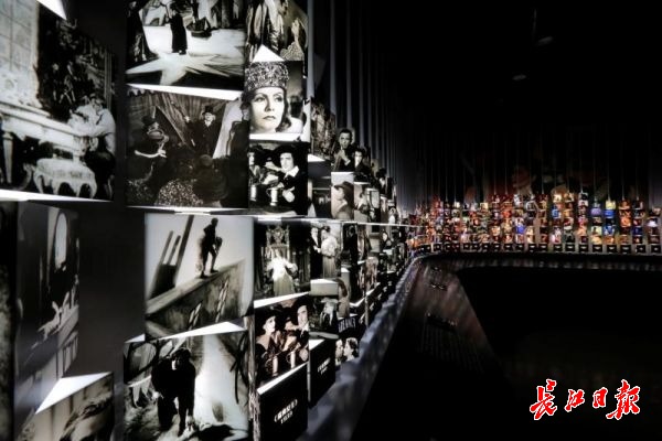 青島西海岸的這幾張名片，能為武漢發(fā)展帶來哪些啟示？