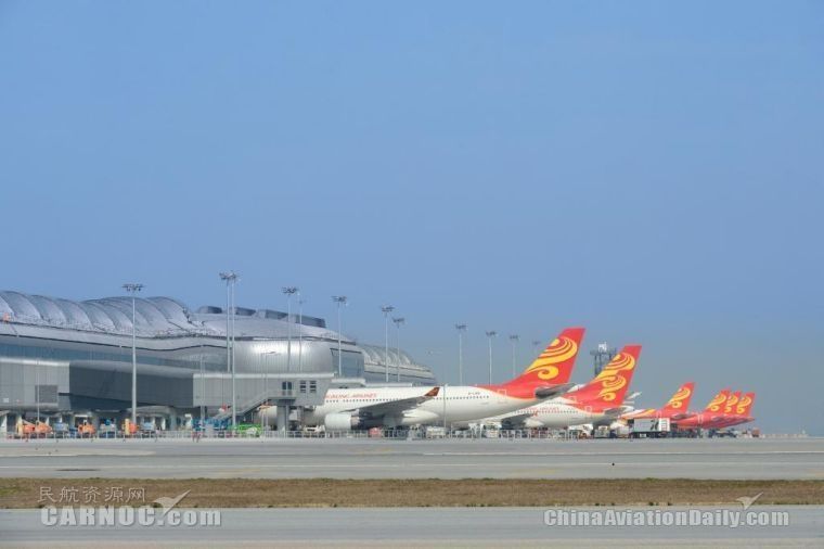 香港政府本周內(nèi)或?qū)⒖紤]暫時撤銷香港航空牌照