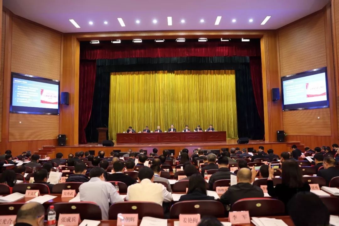 李小鵬：圍繞加快建設(shè)交通強(qiáng)國戰(zhàn)略部署  推進(jìn)運(yùn)輸結(jié)構(gòu)調(diào)整工作取得新成效