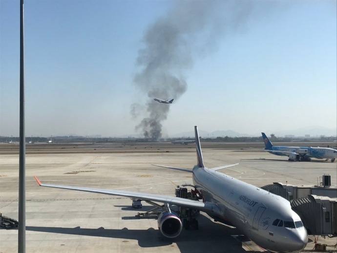 哈薩克斯坦的空運(yùn)-白云機(jī)場東跑道圍界外火情已被控制 對(duì)機(jī)場運(yùn)營無影響