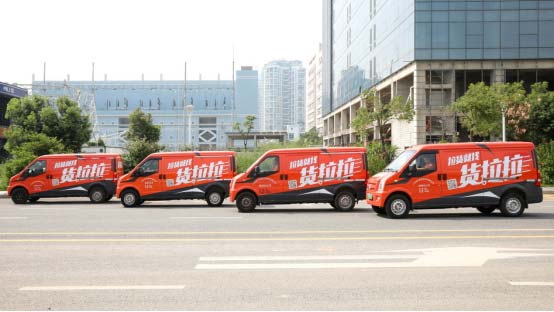 貨拉拉沈陽司機(jī)誠信主動(dòng)承擔(dān)責(zé)任 傳遞物流人正能量