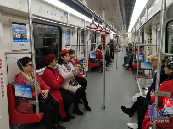 廣州地鐵21號(hào)線已發(fā)車 居民起大早飲“頭啖湯”