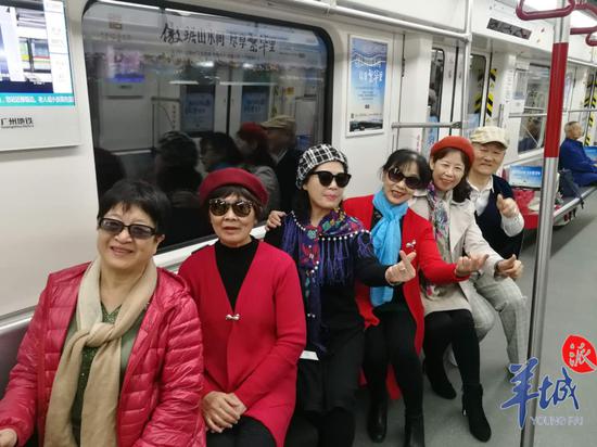 廣州地鐵21號(hào)線已發(fā)車 居民起大早飲“頭啖湯”
