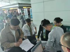 國(guó)際快遞訂艙-潮汕機(jī)場(chǎng)順利完成一起活體器官運(yùn)輸任務(wù)（附圖）