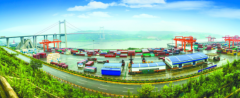 阿曼的空運(yùn)-重慶加速駛?cè)雰?nèi)陸開(kāi)放快車(chē)道