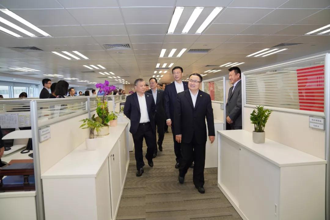國際空運-胡建華出席香港明華喬遷揭牌儀式