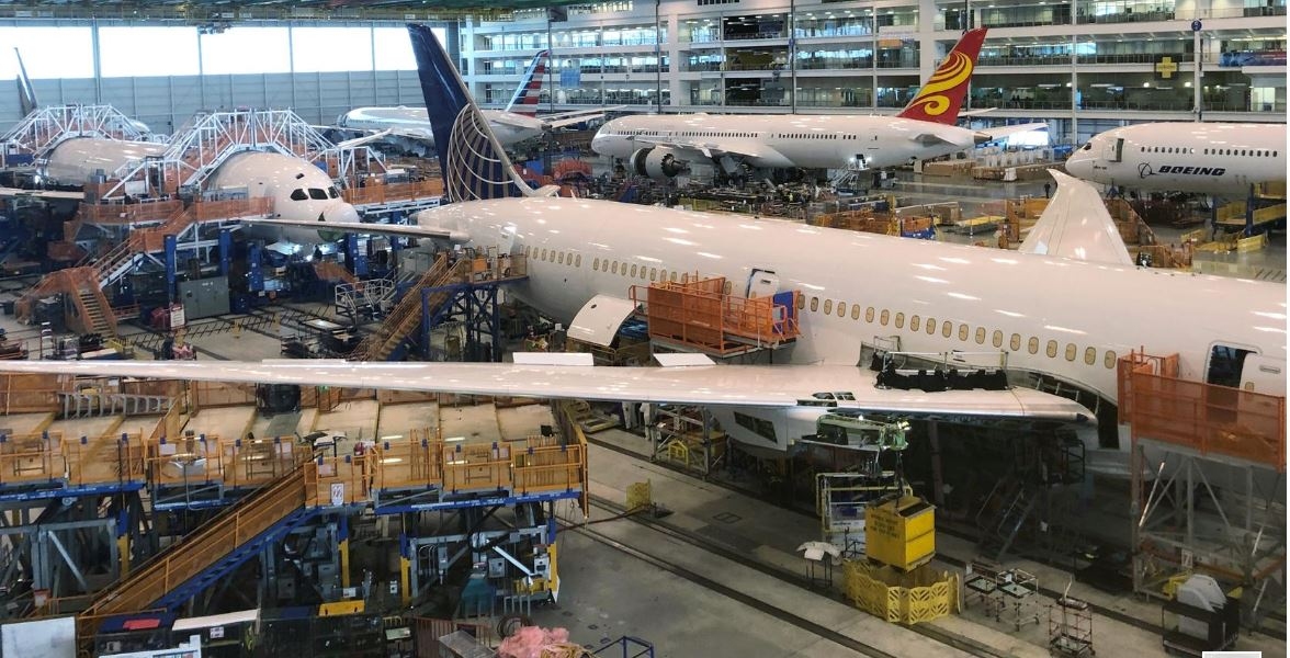 美飛機(jī)租賃公司CEO：因中國(guó)訂單銳減，波音787或減產(chǎn)