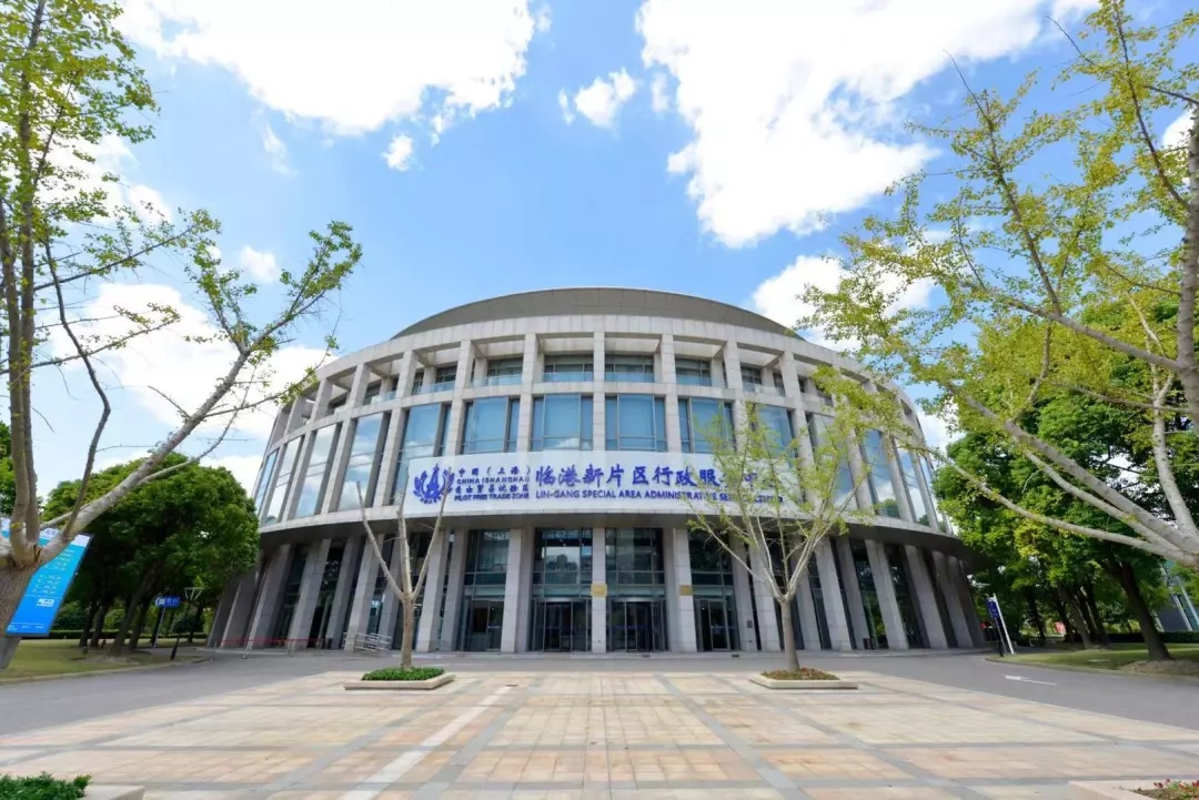 烏克蘭航空-上海市人大代表嚴(yán)偉:建議臨港設(shè)立離岸證券交易中心