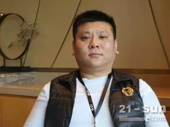 八年一百二十萬公里無大修！郝氏物流與“康機(jī)”的不解之緣