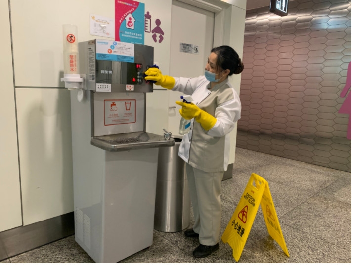 深圳機場航站樓19個入口全部實施體溫檢測