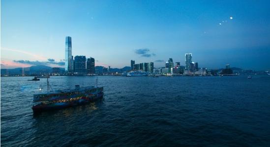 廣東貨運公司-香港海事處：征得船員同意后可延遲下船