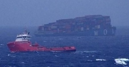 中東國(guó)際空運(yùn)-商船三井“MOL Comfort”號(hào)拖曳工作正在繼續(xù)