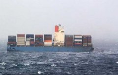 上海機(jī)場(chǎng)-MOL Comfort號(hào)仍浮水中，無(wú)漏油現(xiàn)象