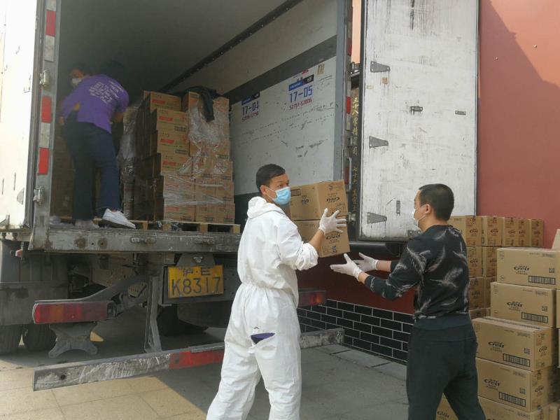 澎湃攜手京東物流馳援在漢醫(yī)護,三家日用品牌鼎力相助