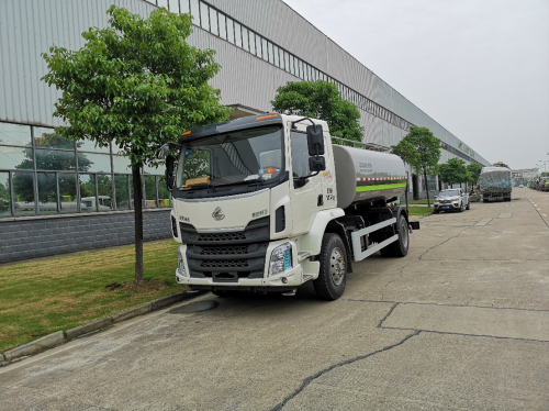 廣州出口空運價格-復工保障戰(zhàn)“疫”前線 乘龍汽車馳援湖北再出發(fā)