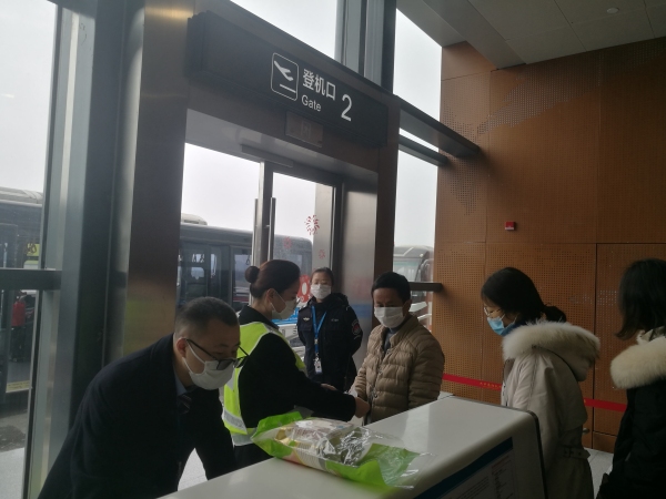 阿曼的空運(yùn)-巴中恩陽(yáng)機(jī)場(chǎng)：農(nóng)民工返崗包機(jī)2月26日首飛