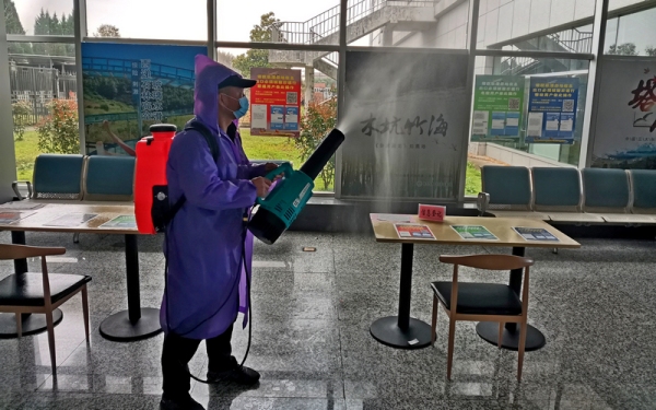 深圳出口空運(yùn)-黃山機(jī)場(chǎng)開展“準(zhǔn)專業(yè)”消殺