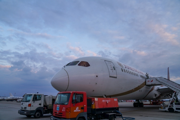 上海空運(yùn)-吉祥航空787累計(jì)載運(yùn)超200噸醫(yī)療物資支援歐洲