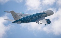 世界最大客改貨飛機(jī)A380降落天津機(jī)場