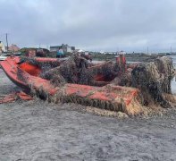 竟然是真的！美海軍船只在愛爾蘭“搶灘登陸”-深圳空運(yùn)價(jià)格查詢