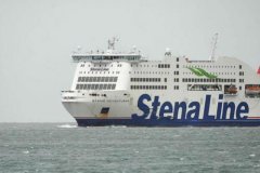 海運(yùn)費(fèi)-法國開往愛爾蘭渡輪上發(fā)現(xiàn)16名移民：藏身密封拖車